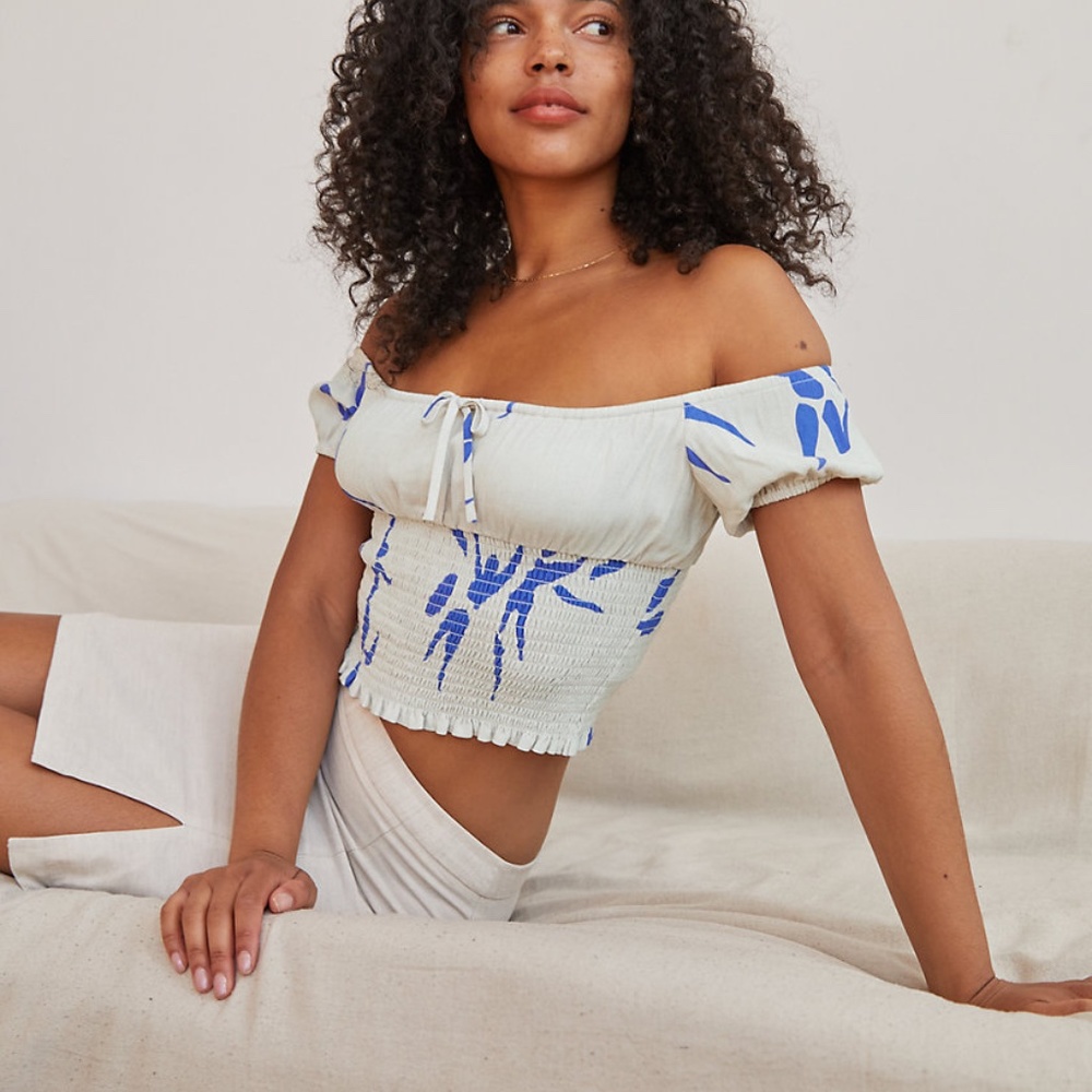 Aritzia Wilfred Cocktail Top NWT L